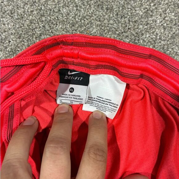 Nike Dri-Fit Women’s Shorts XL Pink Coral Running Training Gym Athletic - Picture 4 of 4